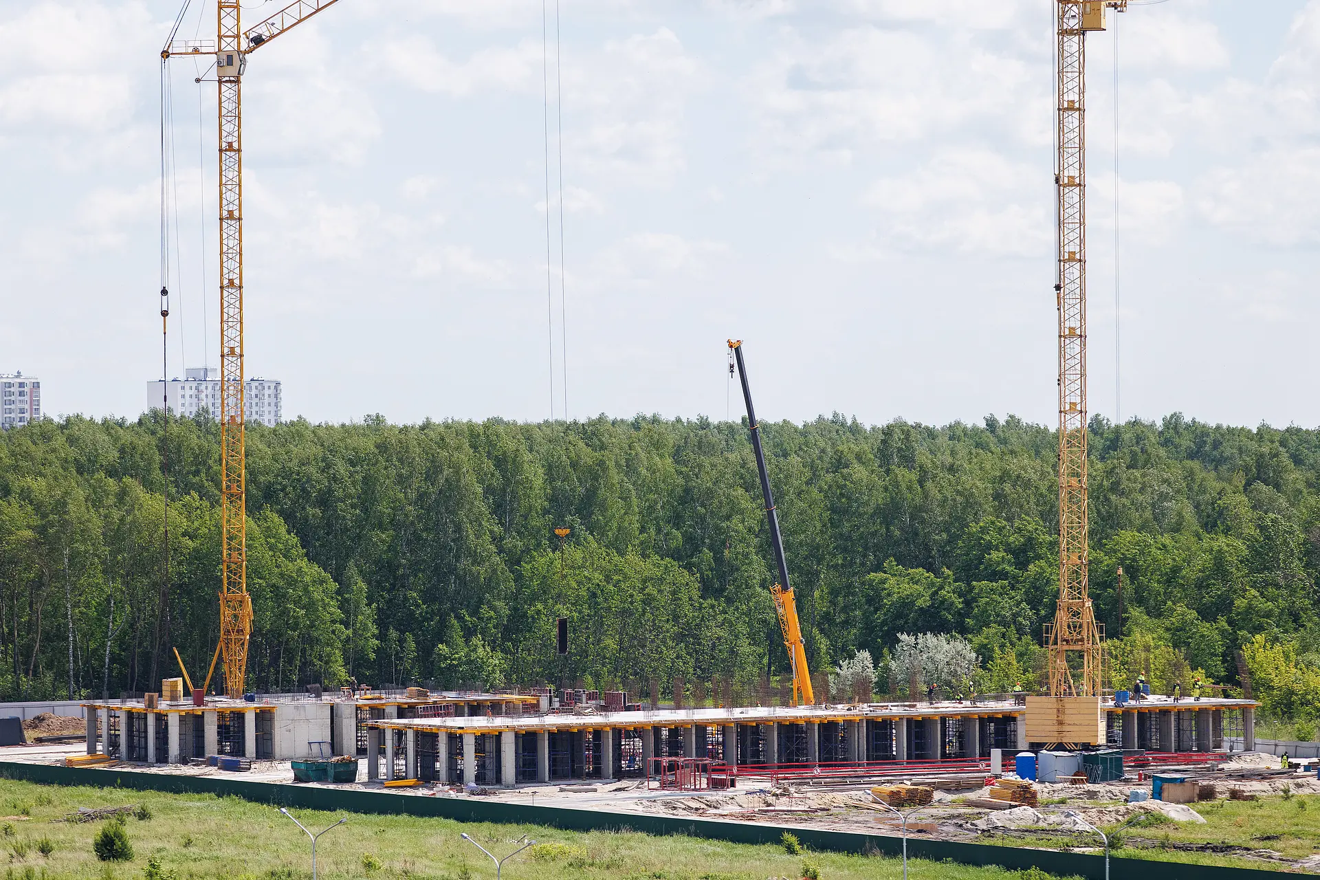 Квартал у Леса — ход строительства, июнь 2026 · фото 1